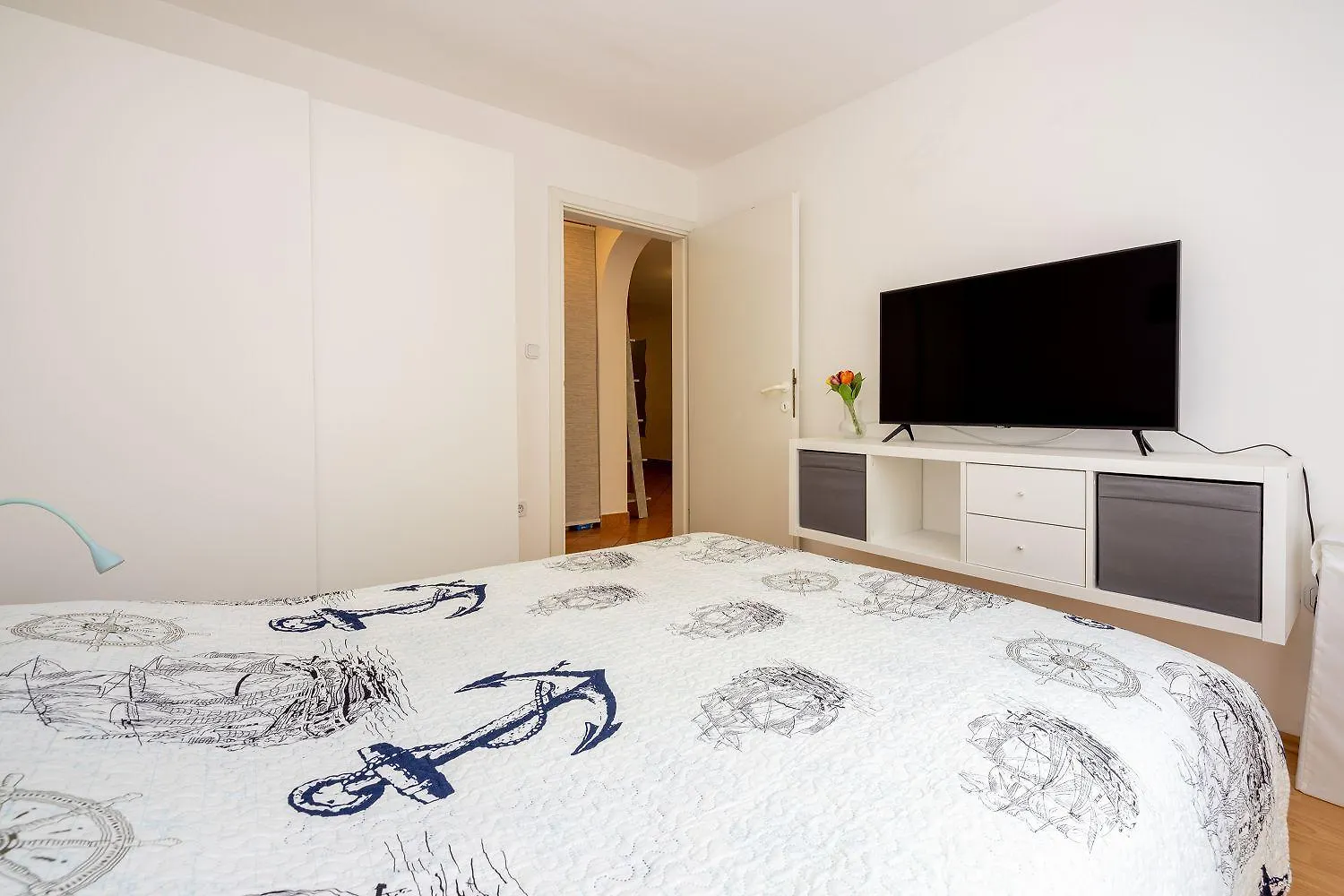 Malerisches Apartment Nur 50 Meter Zum Strand Mit Privatem Balkon, Wifi, Privatparkplatz Selce 0*,