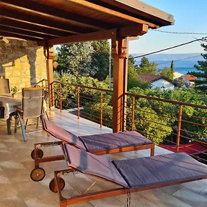 Selce Holiday Apartment